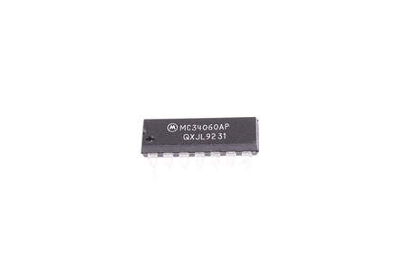 MC34060AP MOTOROLA