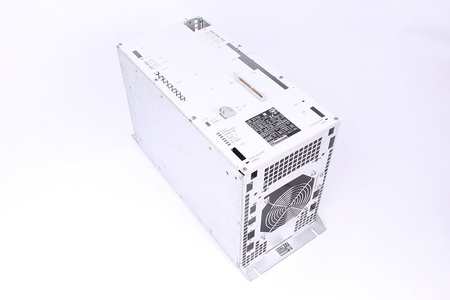 UE211D HEIDENHAIN ID.NR. 558303-01 CAJA