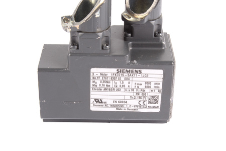 1FK7015-5AK71-1JG3 SIEMENS CUBIERTA