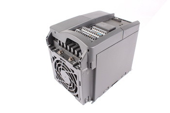 6SE6440-2UD24-0BA1 SIEMENS MICROMASTER 440