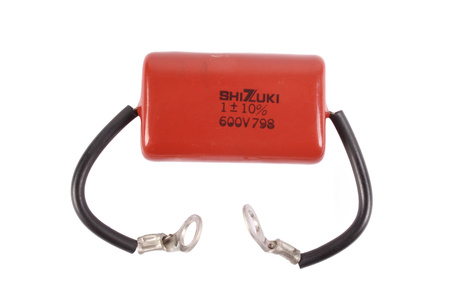 CONDENSADOR 600V798 SHIZUKI 1UF, 600V, 4MM, 2MM
