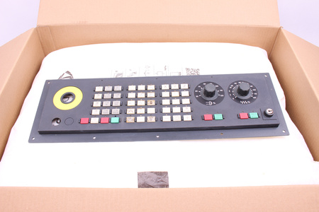 6FC5203-0AD10-0AA0 SIEMENS VERSION K SINUMERIK FM NC/810D/810DE/840D/840DE TECLADO