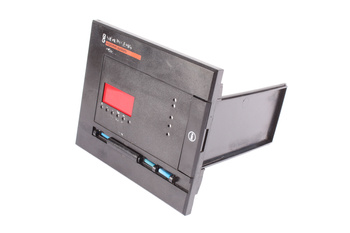 XM200 MERLIN GERIN FRENTE DE LA CAJA