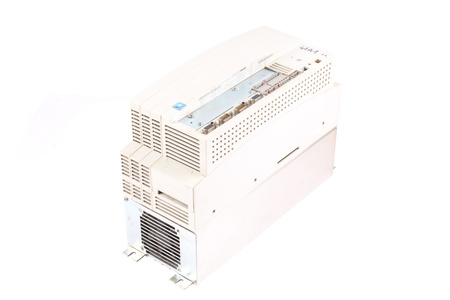 EVS9325-EP LENZE 33.9325PE.7B.70. ID.NO.13180718