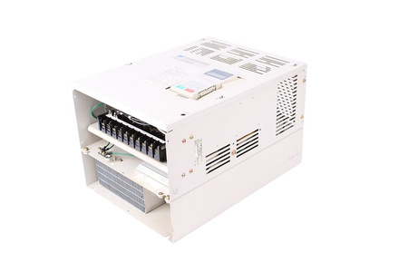 CIMR-G5A4018 YASKAWA
