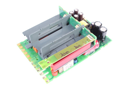 025163 EUROTHERM AVERIADO - PARA PIEZAS