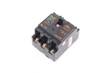 EA33 FUJI ELECTRIC SECCIONADOR