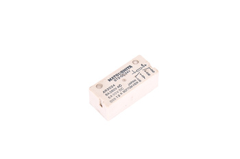ST2-DC24V MATSUSHITA 8A 380VAC 5A 30VDC RELÉ