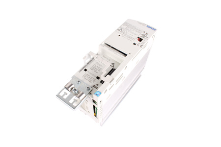 E82EV751_2C LENZE ID.-NO.:13127093