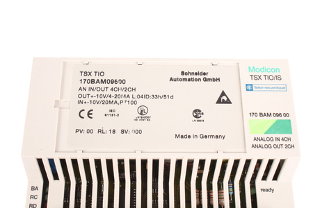 170BAM09600 TELEMECANIQUE TSXTIO/IS