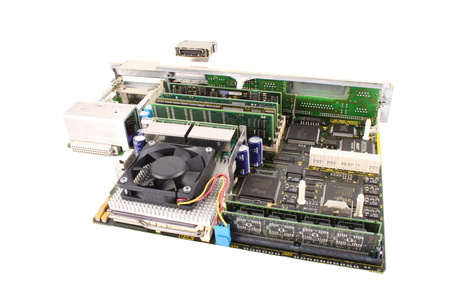 6FC5357-0BB33-0AE0 SIEMENS VERSION A SINUMERIK 840D/840DE NCU 573.2