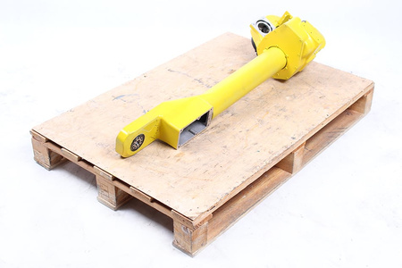 M-16 FANUC MUÑECA DEL ROBOT