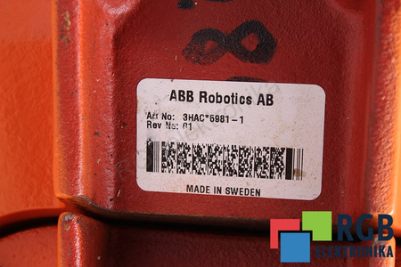 3HAC*6981-1 ABB MUÑECA DEL ROBOT
