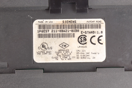 6ES7211-0BA21-0XB0 SIEMENS SIMATIC S7-200 CPU 221