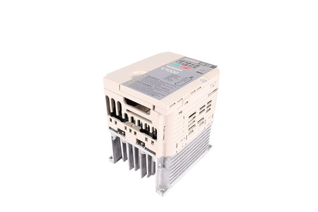 CIMR-VC2A0012BAA YASKAWA V1000