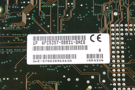 6FC5357-0BB21-0AE0 SIEMENS VERSION A SINUMERIK 840D/840DE NCU 572.2