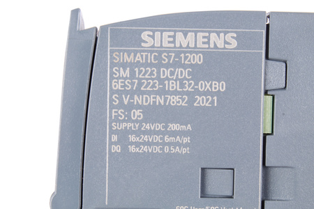 6ES7223-1BL32-0XB0 SIEMENS SIMATIC S7-1200 SM1223