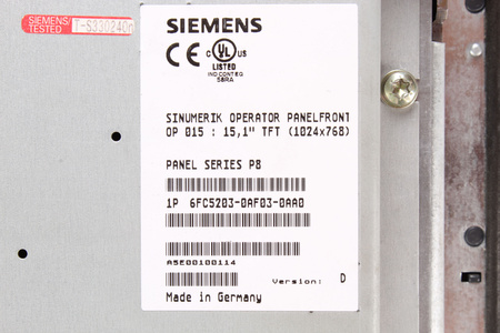 6FC5203-0AF03-0AA0 SIEMENS VERSION D SINUMERIK OP 015