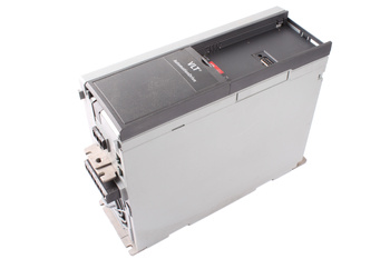 FC-302P2K2T2E20H2XGXXXXSXXXXAXBXCXXXXDX DANFOSS 131B0303 VLT