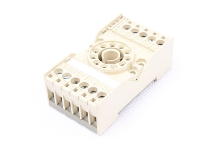 CS-11 TURCK SOPORTE DE RELEVO
