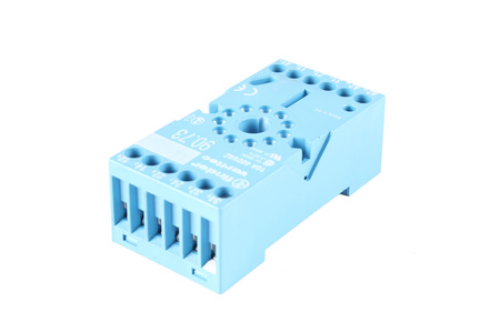 90.73 FINDER 400V, 10A BASE DE RELEVOS