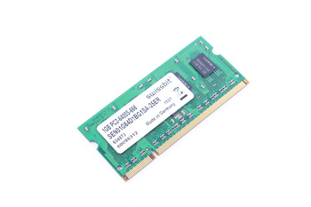 PC2-6400S-666 SWISSBIT SEN01G54D1BG1SA-25ER 1GB