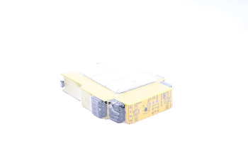 PNOZ XV1P 3/24VDC 2N/O 1N/O T PILZ 777601 RELEVO DE SEGURIDAD