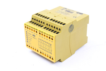 PNOZ11 PILZ 774080 RELEVO DE SEGURIDAD