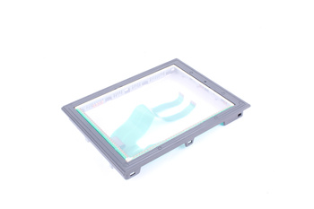 GP2600-TC11 PRO-FACE PARTE FRONTAL DE LA CAJA CON TACTO