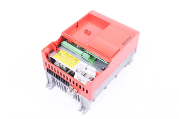31C030-503-4-00 SEW EURODRIVE MOVITRAC SIN CUBIERTA