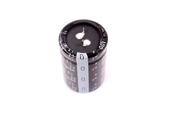 CONDENSADOR B1522PET NICHICON 680UF, 400VDC