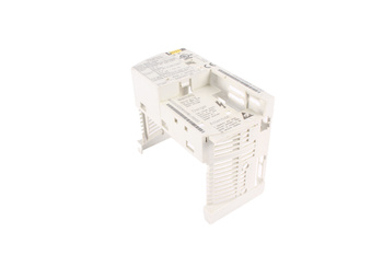 E82EV371_2B LENZE INVERTER 8200 VECTOR CAJA