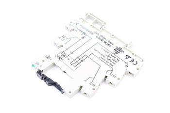 8533640000 WEIDMULLER 24V, 6A RELÉ