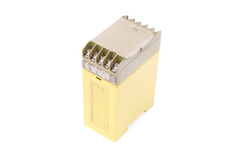 PW-1NK/0.5/24V-/1UZ PILZ 452010 RELEVO DE SEGURIDAD